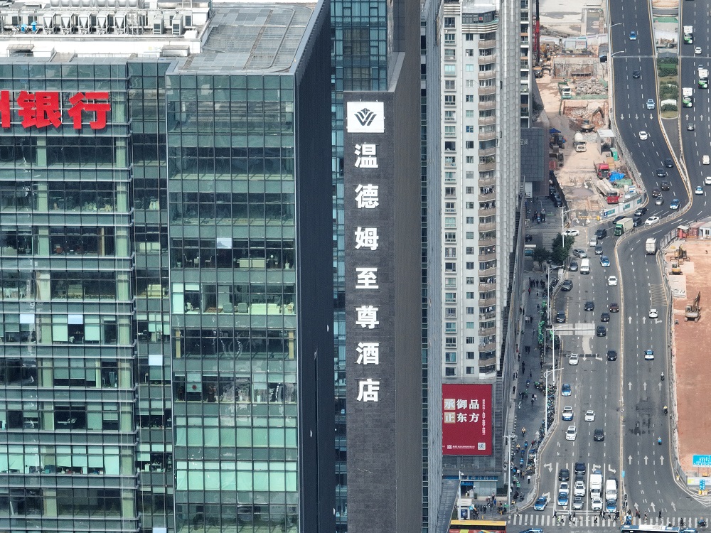 為什么樓頂智顯燈光秀應用的如此普遍呢？